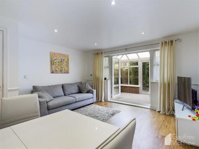 House for sale in Chells, Shephall