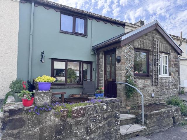 House for sale in Kenfig Hill, Wales
