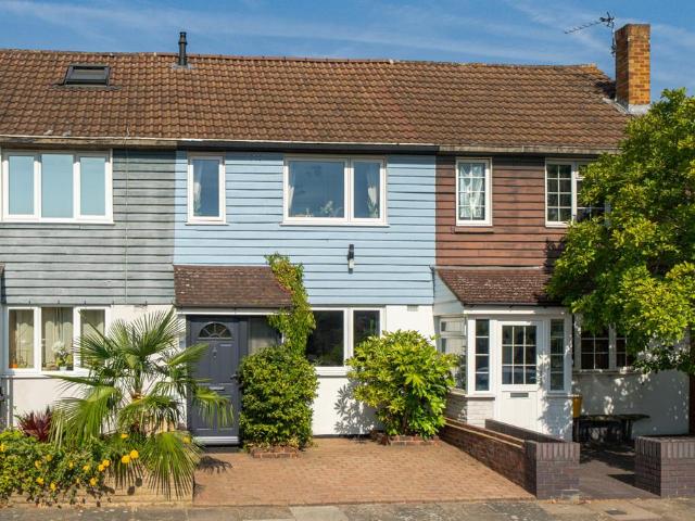 House for sale in Horn Park, Greater London