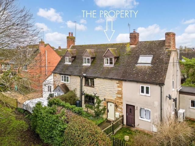 House for sale in Alderminster, Warwickshire