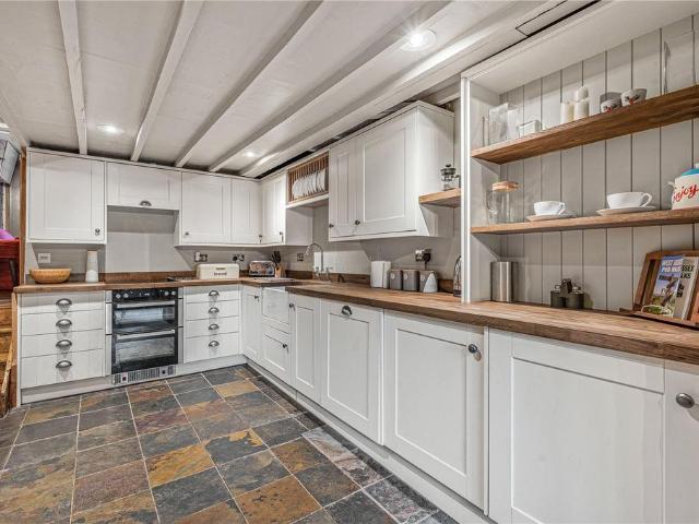House for sale in Marehill, Horsham