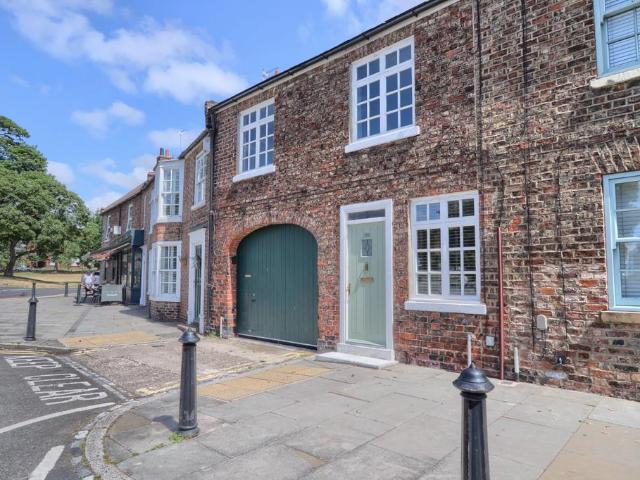 House for sale in Stockton-on-tees