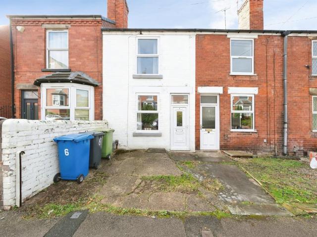 House for sale in Brockwell, Chesterfield
