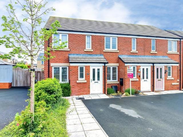 House for sale in Priors Hall Park, Weldon