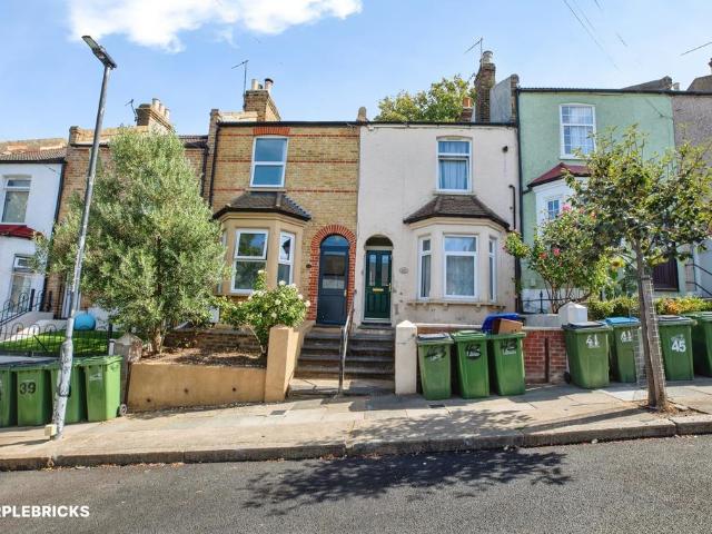 House for sale in Royal Borough of Greenwich, Greater London