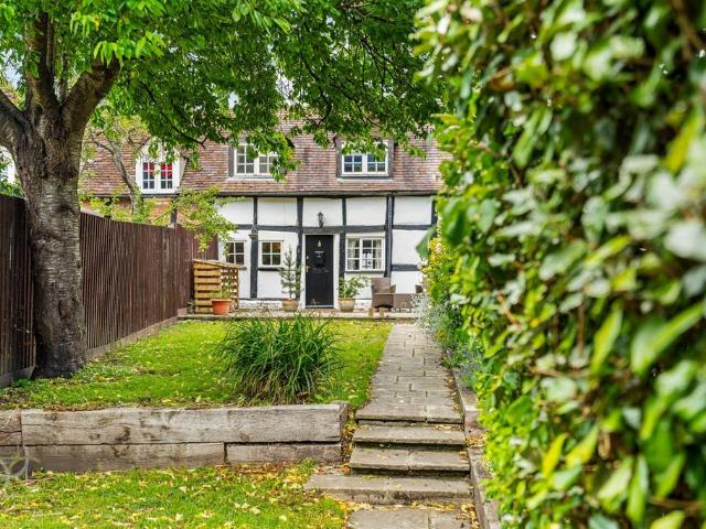 House for sale in Hampton, Crookhill