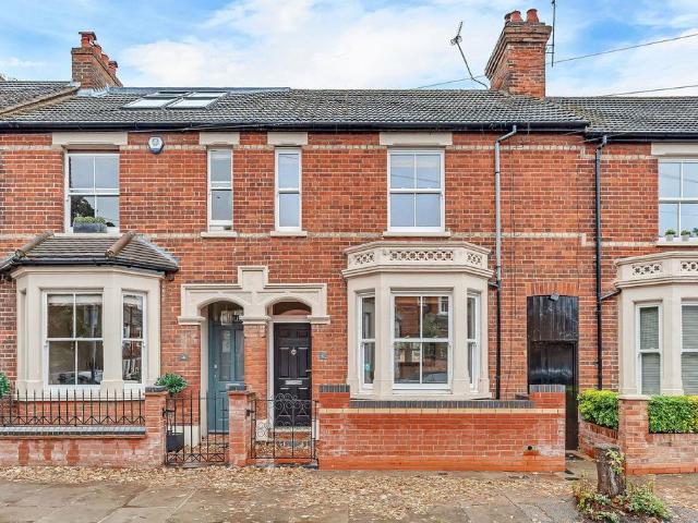 House for sale in Castle, Bedford