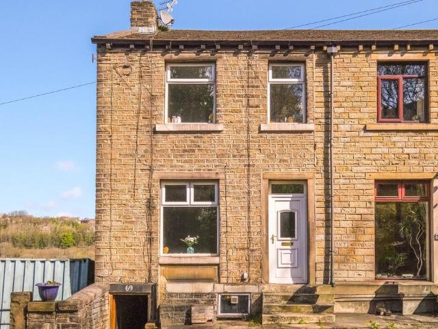 House for sale in Milnsbridge, Isle Of Man