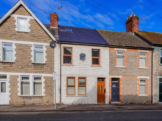 House for sale in Cwm Talwg, Barry