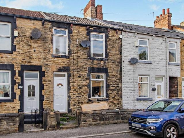 House for sale in Hoyland Common, South Yorkshire