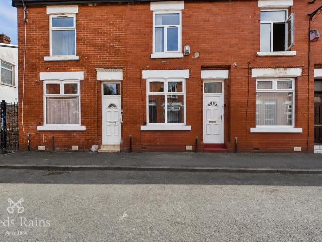 House for sale in Georgia, Greater Manchester