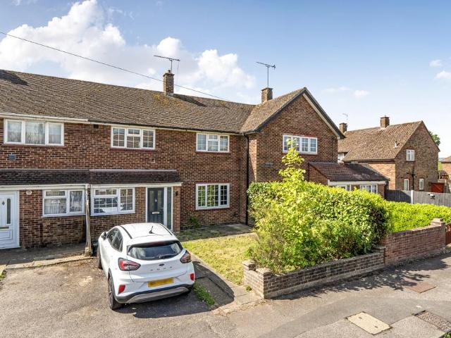 House for sale in Lower Halliford, Surrey