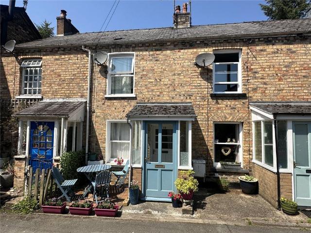 House for sale in Llanidloes, Wales