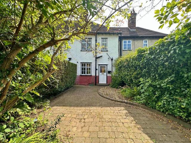 House for sale in Calderstones