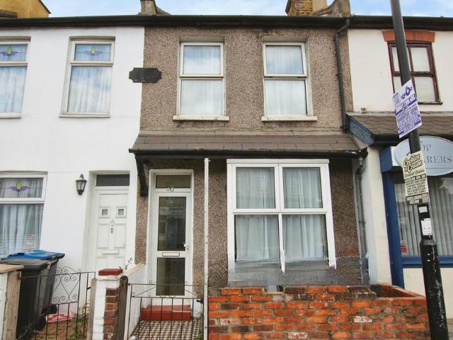 House for sale in London Borough of Croydon, Thornton Heath