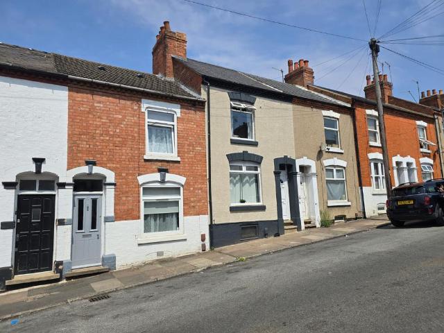 House for sale in Semilong, Northampton