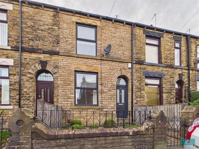 House for sale in Shaw Side, Oldham
