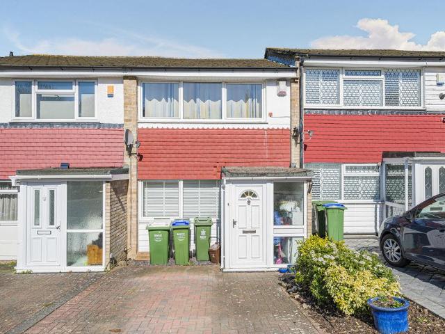 House for sale in Longlands, Frognal