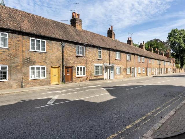 House for sale in Lunnon, Buckinghamshire