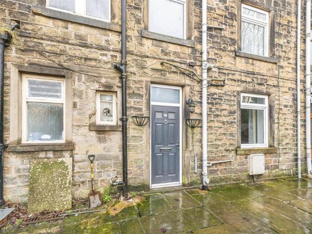 House for sale in Holme Valley, Netherthong