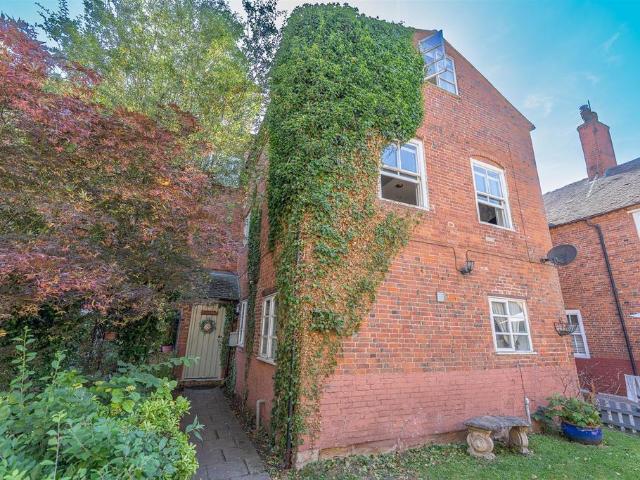 House for sale in Chadsmoor, Staffordshire