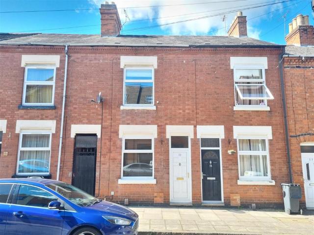 House for sale in Knighton Fields, Leicester