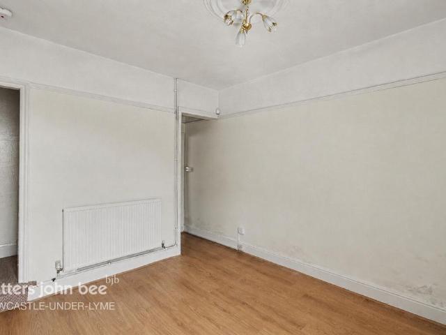 House for sale in Oakhill, Stoke