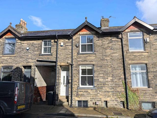 House for sale in Hove Edge, Hipperholme