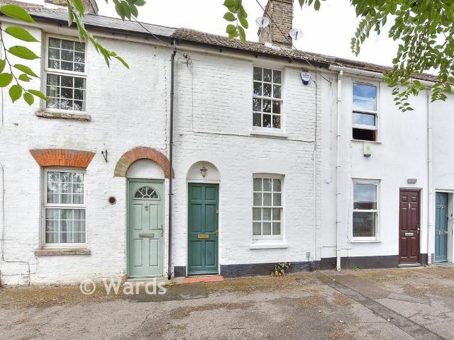 House for sale in Oad Street, Kent
