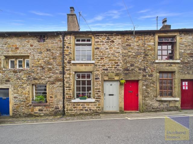 House for sale in Paradise, Lancashire