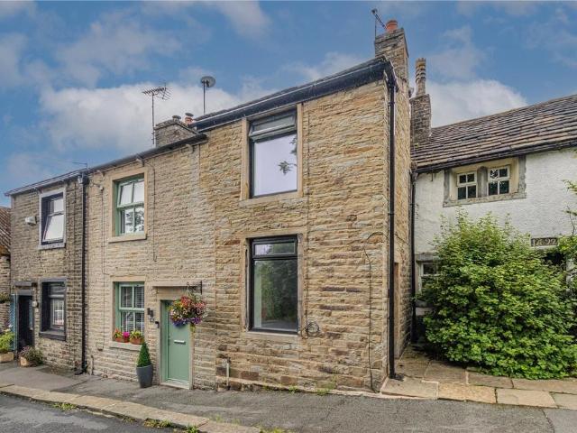 House for sale in Healey, Irwell Vale
