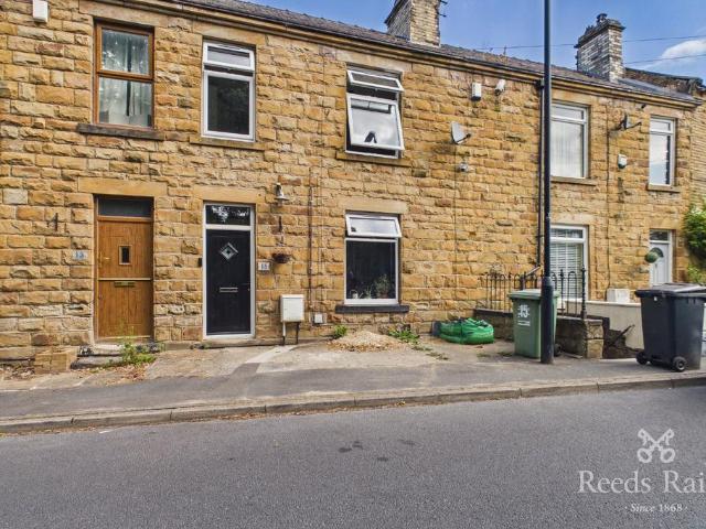 House for sale in Churwell, West Yorkshire