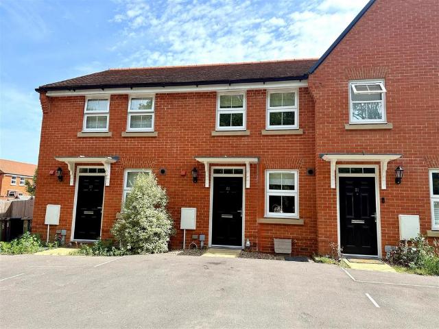 House for sale in Curbridge, Hampshire