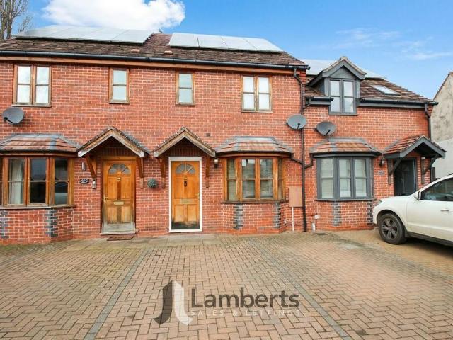 House for sale in Alderminster, Warwickshire