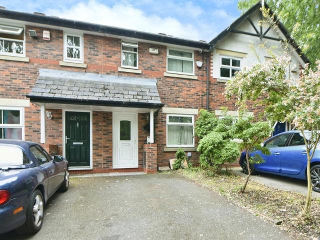 House for sale in Barton upon Irwell, Salford
