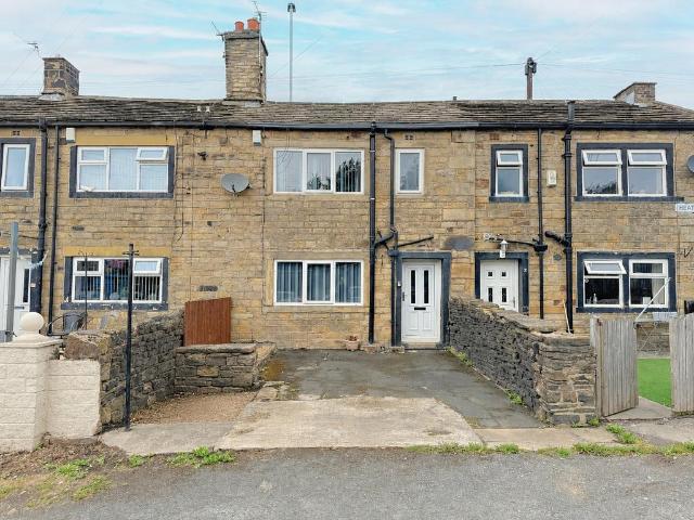 House for sale in Buttershaw, West Yorkshire