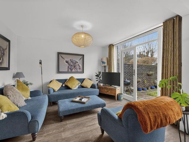 House for sale in Dulwich Village, Greater London
