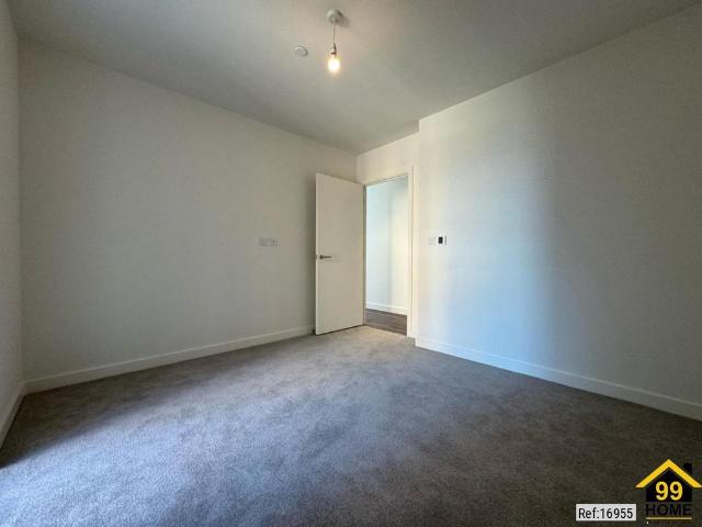 House for sale in Hornsey, Greater London