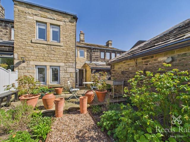 House for sale in Mytholm, West Yorkshire