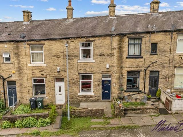 House for sale in Buttershaw, West Yorkshire