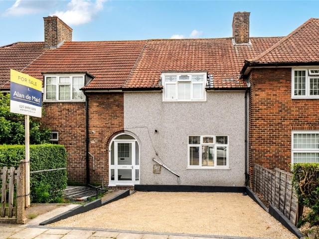 House for sale in London Borough of Lewisham, Greater London
