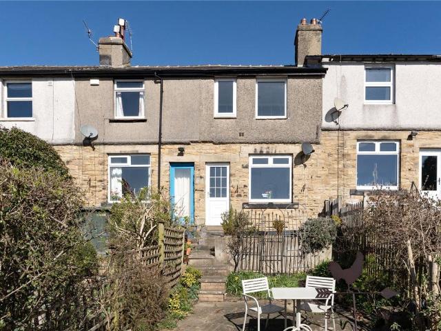 House for sale in Rawdon, West Yorkshire
