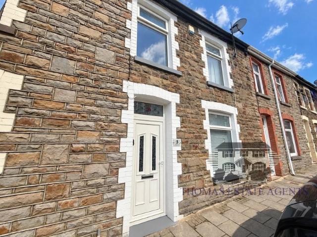 House for sale in Tonypandy, Penygraig