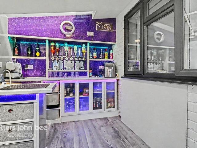 House for sale in Ivy Farm, Macclesfield