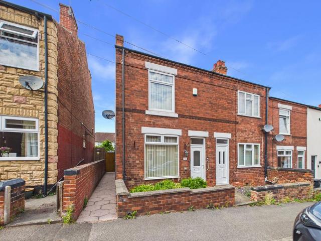 House for sale in Loundsley Green, East Midlands