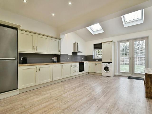 House for sale in Cheadle Hulme, Greater Manchester