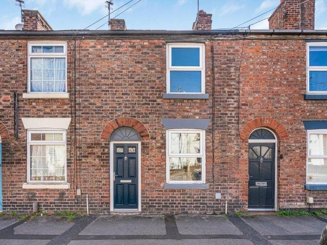House for sale in Bollinbrook, Macclesfield