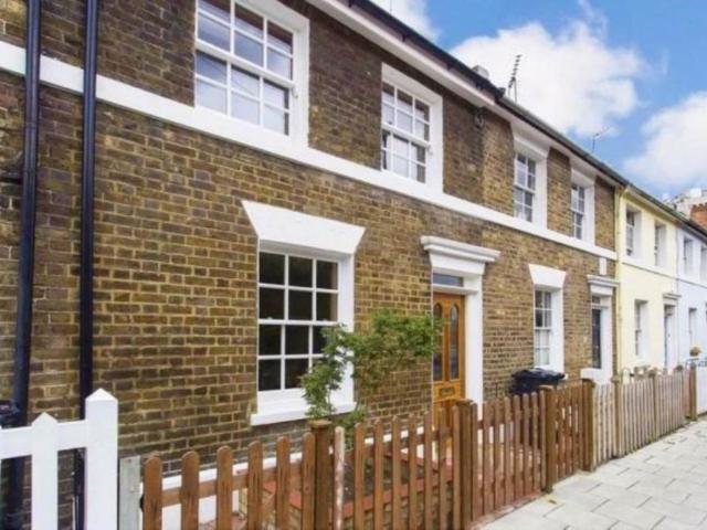 House for sale in London Borough of Lambeth, Greater London