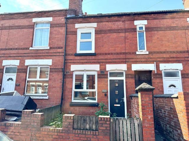 House for sale in Ball Hill, West Midlands