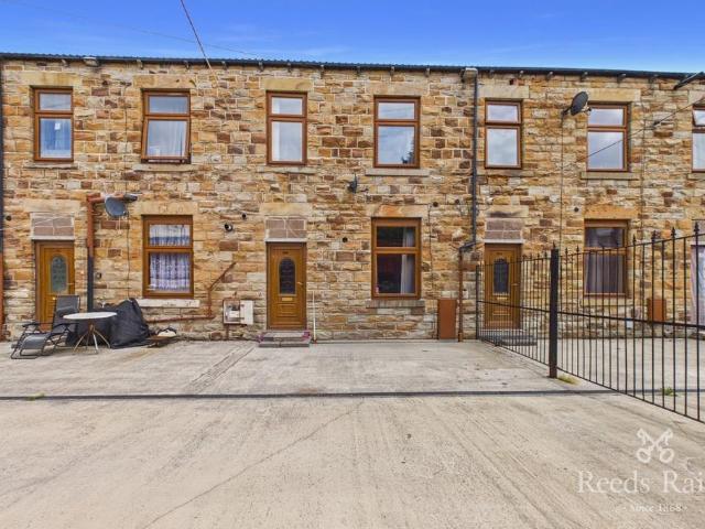 House for sale in Brown Hill, West Yorkshire